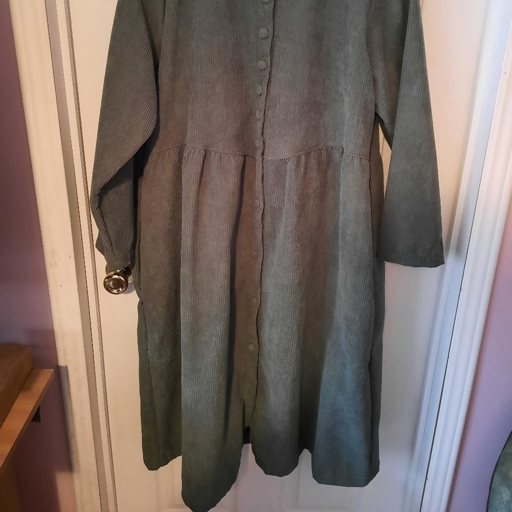XUAN Green Corduroy Dress